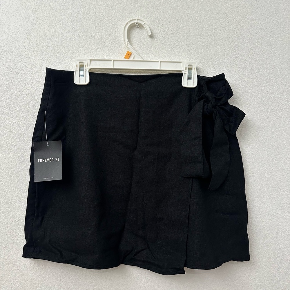 Forever 21 Black Tie-Waist Skirt